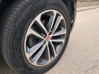 Jaguar F-Pace RSport 2.0L i4D (180cv)