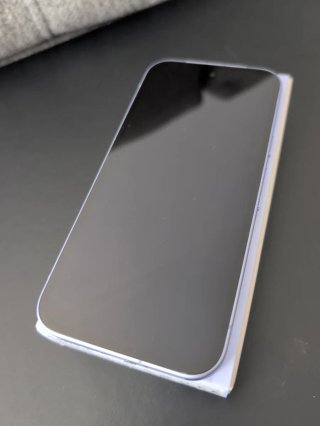 Google Pixel 9a lila + 2 Fundas