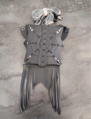 Bolso Negro/Gris con Tachuelas