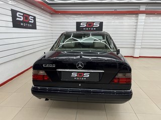 Mercedes-Benz Clase E 1997