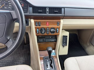 Mercedes-Benz Clase E 1997