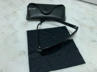 Gafas de sol marca roberto