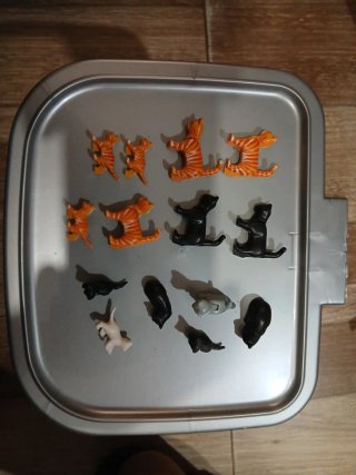 Lote 14 gatos Playmobil Todos 5€
