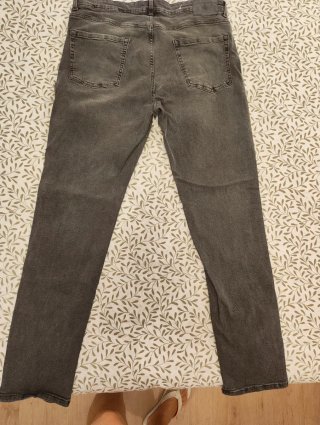 Pantalón tejano gris hombre T44