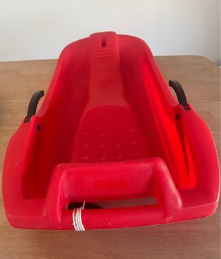 Trineo de Nieve Rojo
