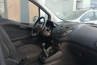 Ford Transit Courier   Kombi 1.5 TDCi 56kW Trend