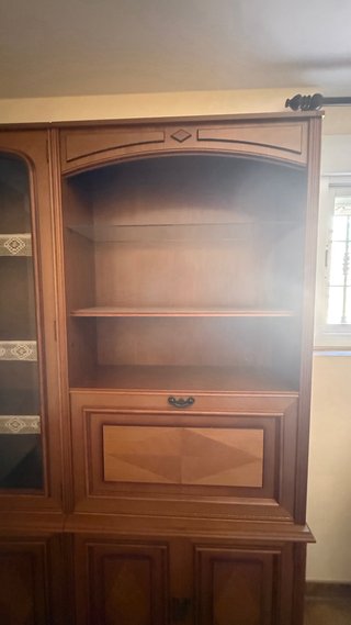 Mueble de salón madera marrón