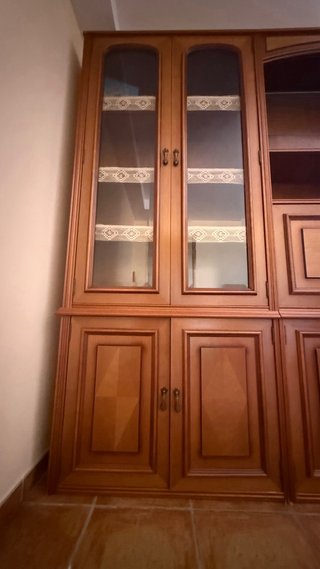 Mueble de salón madera marrón