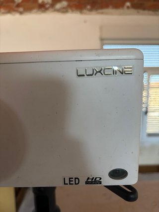 Proyector Luxcine LED HD Blanco