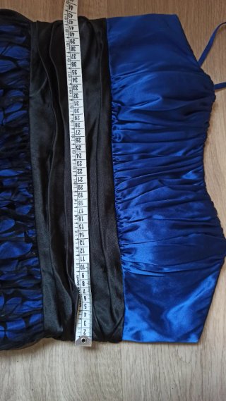 Vestido fiesta corto azul y negro