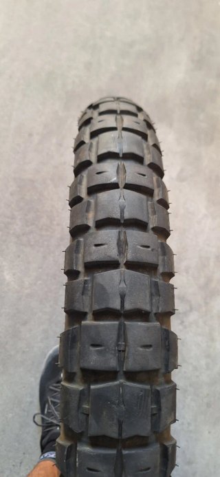 Neumático delantero Pirelli Scorpion Rally STR