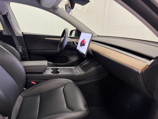 Tesla Model Y Perfomance 4WD