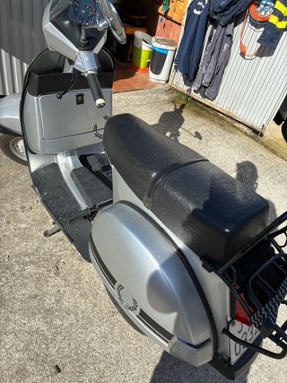 Vespa TX200 Plata