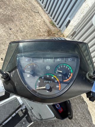 Vespa TX200 Plata