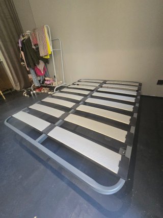 Somier 135x190 cm nuevo perfecto estado