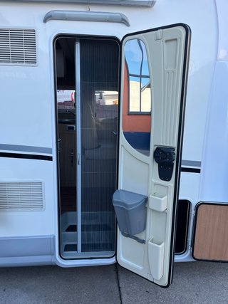 ELNAGH T-LOFT 580