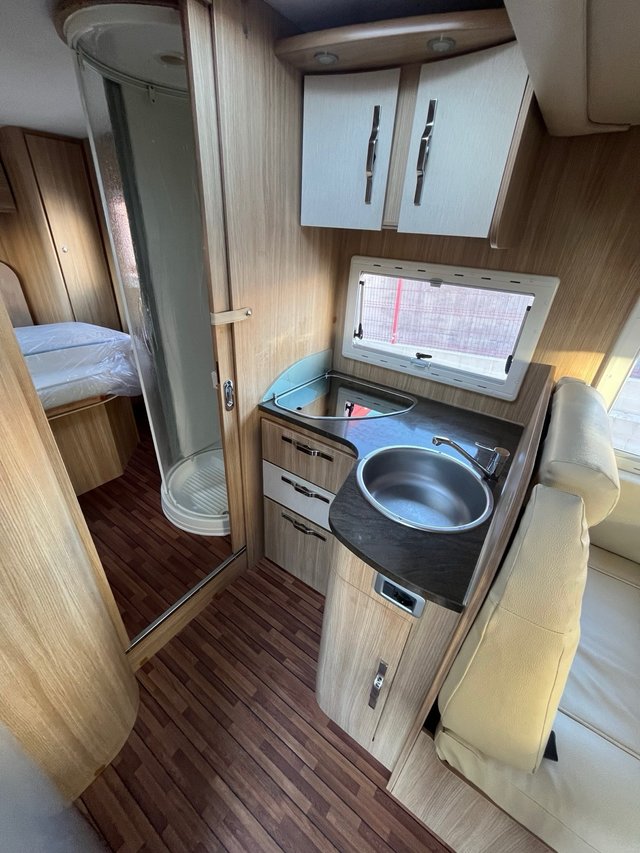 ELNAGH T-LOFT 580