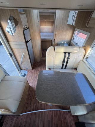 ELNAGH T-LOFT 580