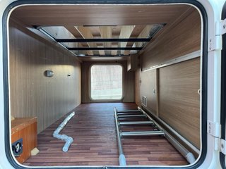 ELNAGH T-LOFT 580