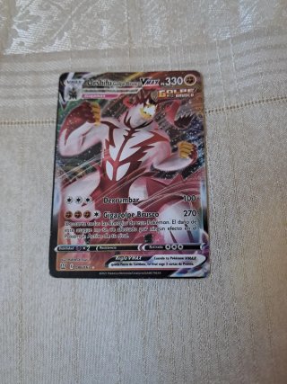 Cartas Pokémon VMAX Leafeon y Urshifu