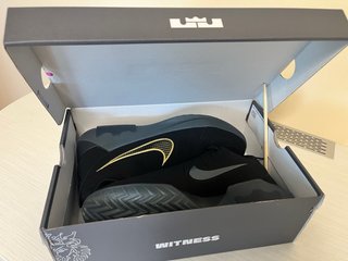 Nike Lebron Witness IX Talla 45 NUEVAS A ESTRENAR.