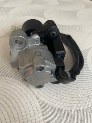 Conjunto Llave Yamaha + Tapa Gasolina