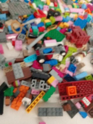 Lego 2,1 kg Pezzi Sciolti e Personaggi