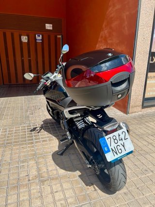 BMW G310R Negra Moto Naked