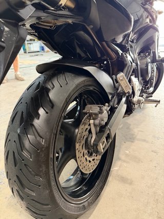 Yamaha FZ6 Naked LeoVince ITV al día