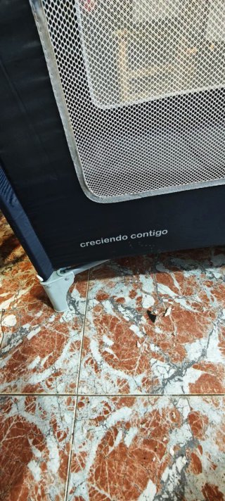 Cuna de viaje plegable