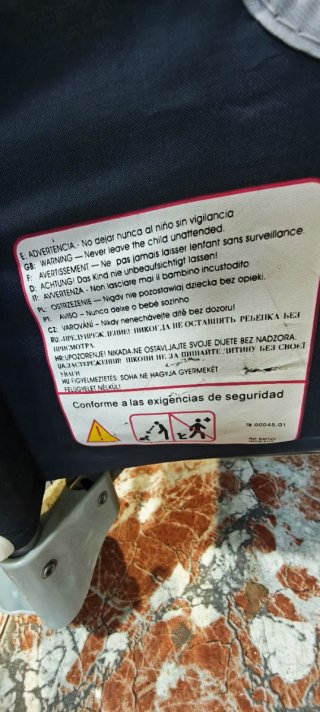 Cuna de viaje plegable
