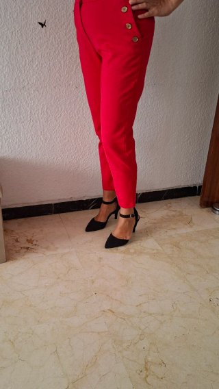 Pantalones rojos de vestir