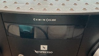 Cafetera Nespresso Gemini 200 Profesional