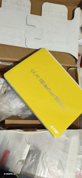 Acer Aspire One Amarillo para piezas