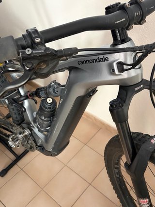 Bicicleta eléctrica Cannondale Habit
