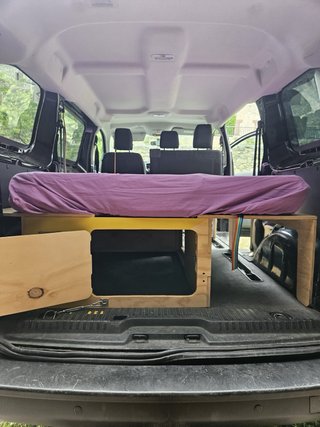 Mueble cama furgoneta camper