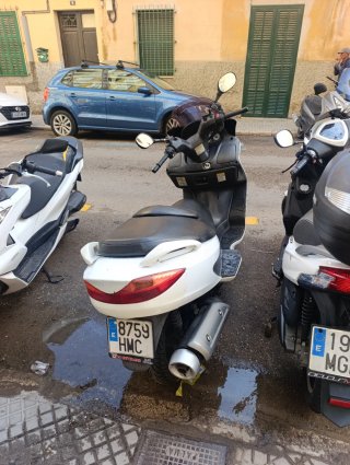Suzuki Burgman 200 executive