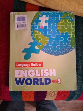 ENGLISH WORLD 2§ESO WB+LANG. 11 BURIN32ESO