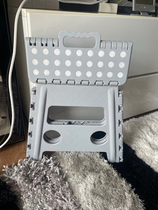 Taburete Plegable Gris y Blanco