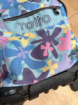 Mochila escolar con ruedas Totto
