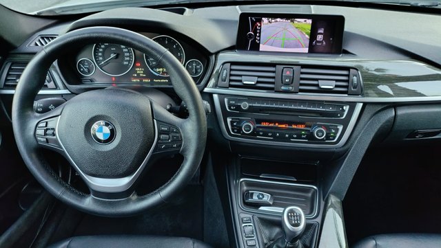 BMW Serie 3 320d Luxury