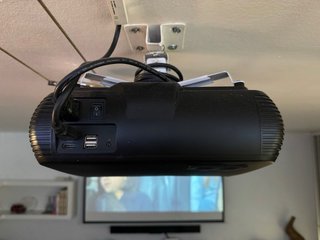 Proyector Wimius 1080p + Pantalla motorizada 84”
