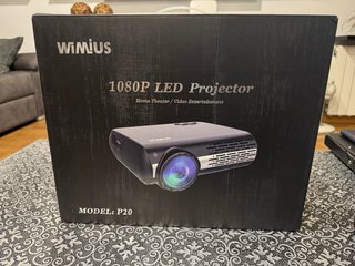 Proyector Wimius 1080p + Pantalla motorizada 84”