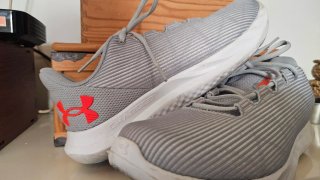 Zapatillas Under Armour Charged Speed S Hombre Gri