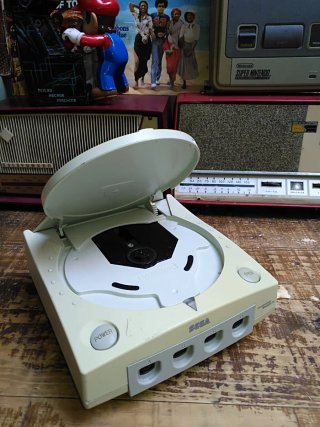 Consola Sega Dreamcast Vintage Beige