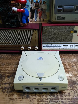 Consola Sega Dreamcast Vintage Beige