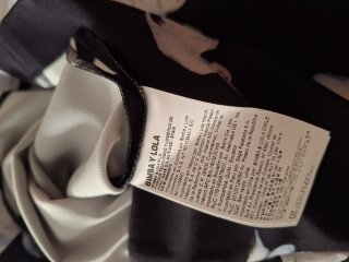Vestido,negro, cisnes de Bimba y Lola