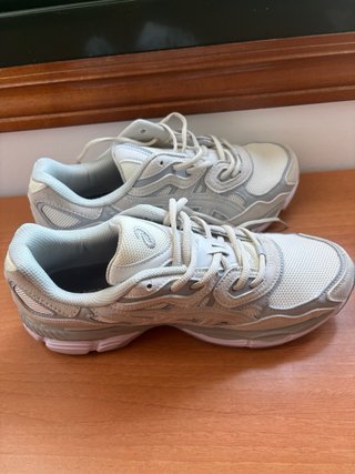 Zapatillas ASICS Hombre Beige/Gris