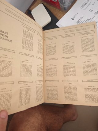 Album de cromos histórico vacío