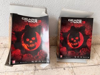 Cartón promocional Gears of War 3